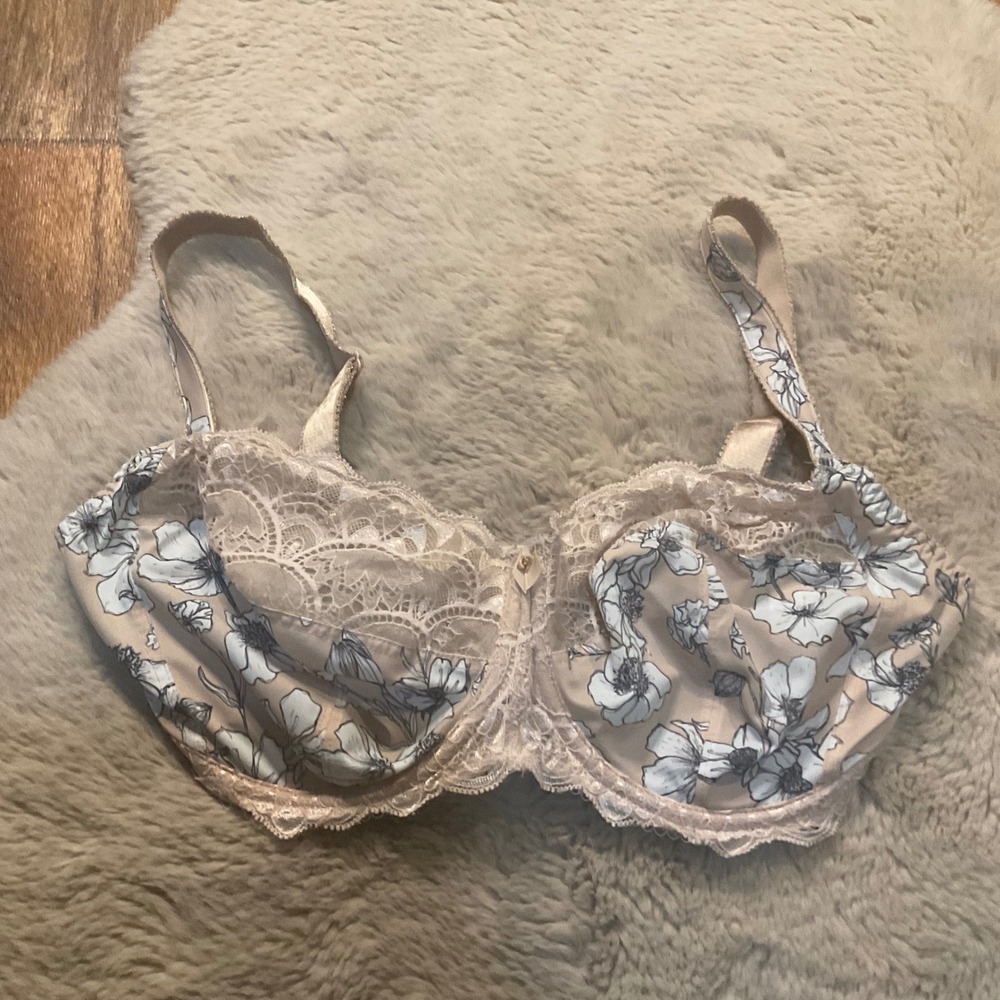 Fantasie Olivia Bra Size 30J‎ Underwire Floral Cream Lace Side Support Womens
